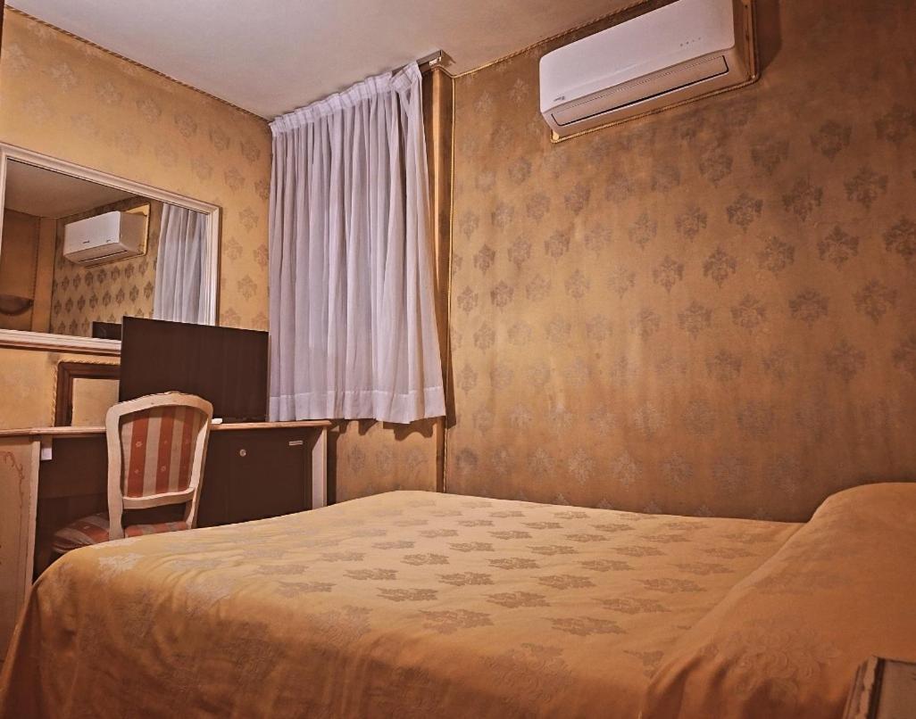 Lux Venecia